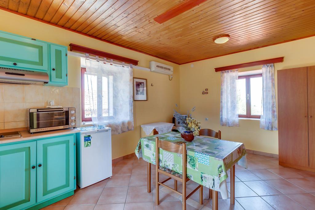 Apartments Josip & Maria Veli Losinj Ngoại thất bức ảnh